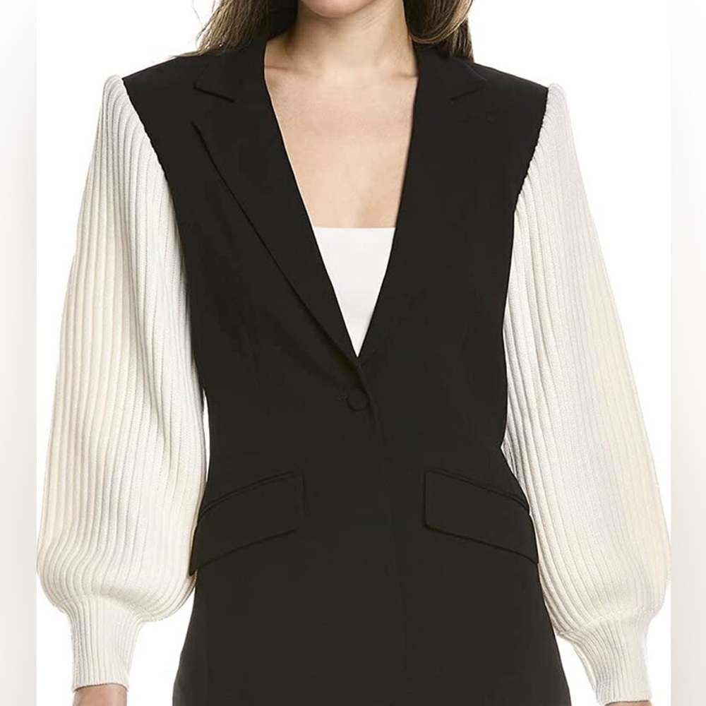 Cinq a Sept knit sleeve blazer.  Size 8.